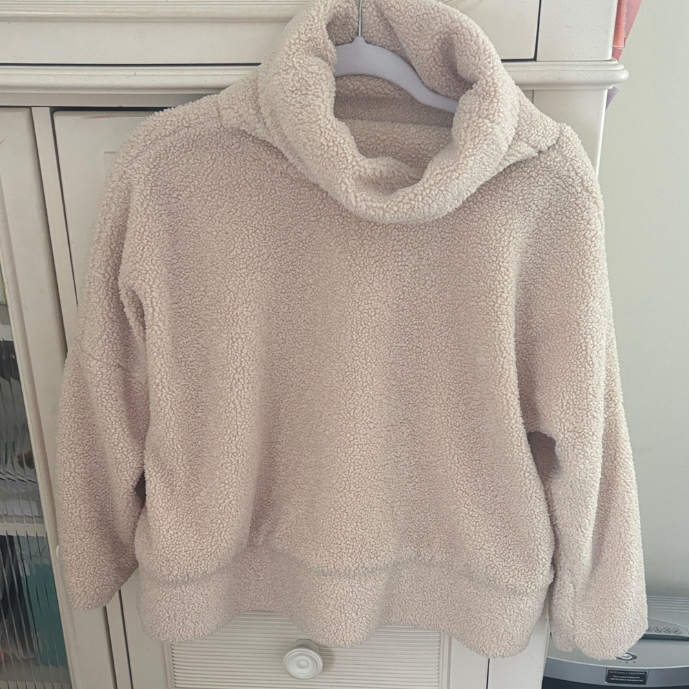 Cozy Cream Turtleneck Sweatshirt